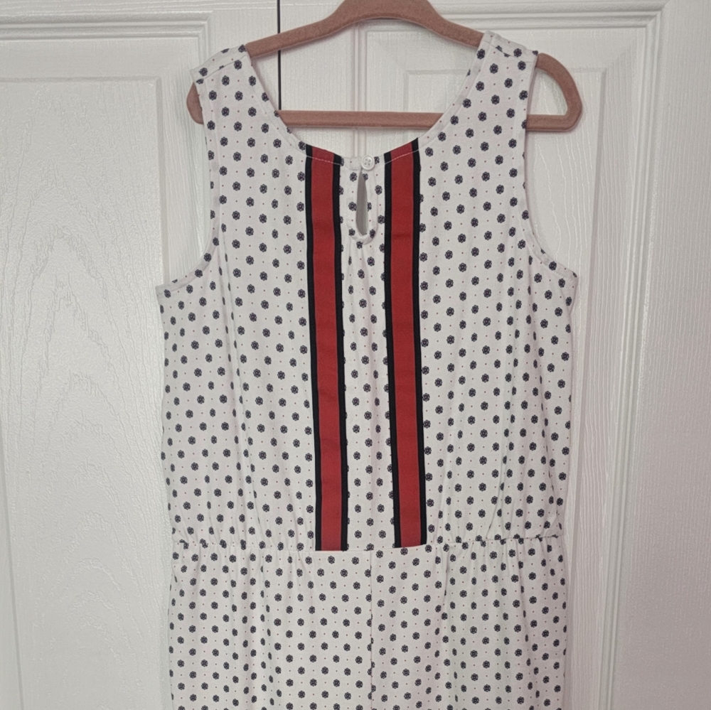 Janie and Jack. Girl jumpsuit, cotton, size 7, white with print blue and red.
